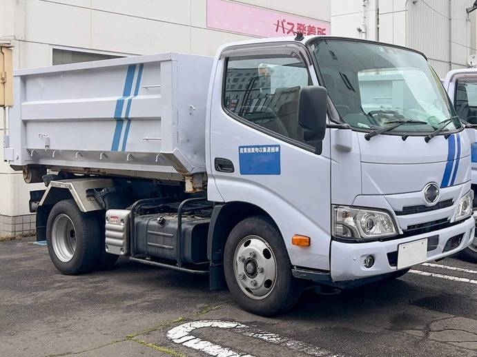 産業廃棄物収集運搬業許可更新の法定期限と申請スケジュール